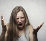 Quejarse todo el tiempo daña las neuronas y deteriora el cerebro