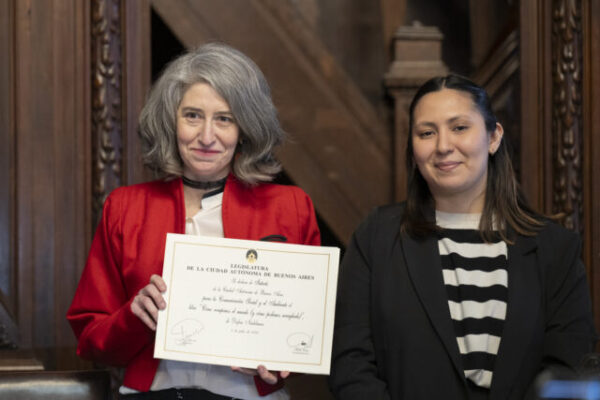 El-Cuerpo-Legislativo-declaro-de-Interes-para-la-Ciudad-a-tres-nuevos-libros-scaled-1