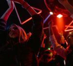 Las discotecas en Francia cierran temprano porque la Generación Z casi no sale a bailar