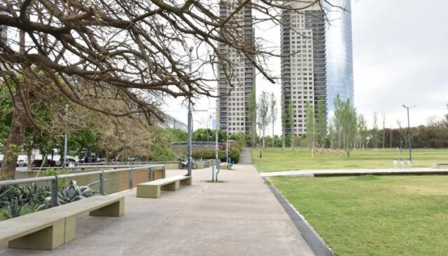 Avanza-la-puesta-en-valor-en-el-Parque-Mujeres-Argentinas-scaled-1