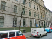 Investigan a un colegio de Palermo tras explosión que dejó tres heridos graves