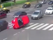 Violento choque y vuelco frente al Jardín Japonés en Palermo