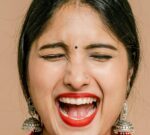 Descubren en la saliva humana un analgésico natural