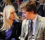 Javier Milei y su hermana Karina chocan por Santiago Caputo