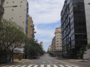 Cambia el estacionamiento en Av. Belgrano desde el 6 de diciembre