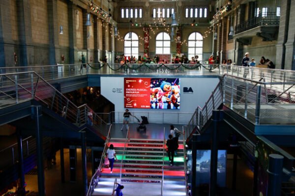 La-Usina-del-Arte-celebra-la-Navidad-con-una-tarde-llena-de-propuestas-gratuitas-scaled-1