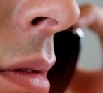 La llamada que pide agregar contactos a WhatsApp, y es un fraude