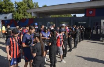 La Ciudad intensifica operativos en el fútbol y apunta contra trapitos y reventa