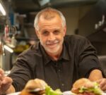 La verdad de la milanesa: Christian Petersen revela los secretos del clásico argentino en Elgourmet