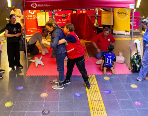 Usuarios podrán capacitarse en primeros auxilios este viernes en la Línea D de Subtes