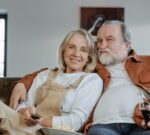 Envejecer con dignidad y sin apuros hacia una salud mejor