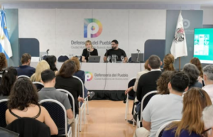 Escuelas en alerta: guía práctica para familias en tiempos digitales