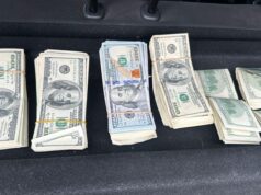 Interceptan en la General Paz un Sandero “mellizo” con dinero sin justificar