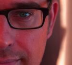 La estrella emergente del pop Supertrendt pone banda sonora al día más temido de Estados Unidos con «Tax Day»