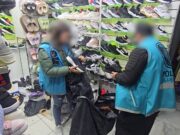 Secuestran miles de zapatillas de contrabando en locales de Flores