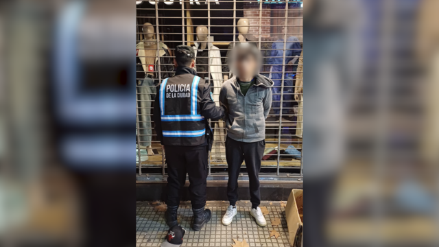 Cayo-delincuente-con-diez-antecedentes-luego-de-un-asalto-en-Palermo