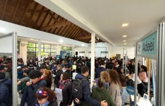 La Ciudad reunió a empresas y postulantes en una nueva Expo Empleo