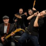 Ethan Askey & The Elevators tienen mucho que decir en su nuevo sencillo «Big Bad Bossman» y en su álbum de soul, roots y blues «Outside the Lines»