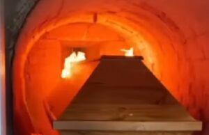 La cremación es un proceso técnico y controlado que utiliza altas temperaturas