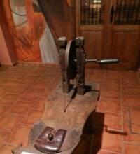 La inquietante historia de la llamada «Máquina de Confort», un centro de torturas