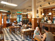 Buenos Aires sumó 12 nuevos Bares Notables y ya son 90 en toda la Ciudad