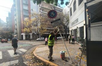 La Ciudad levantó 471 espacios reservados irregulares