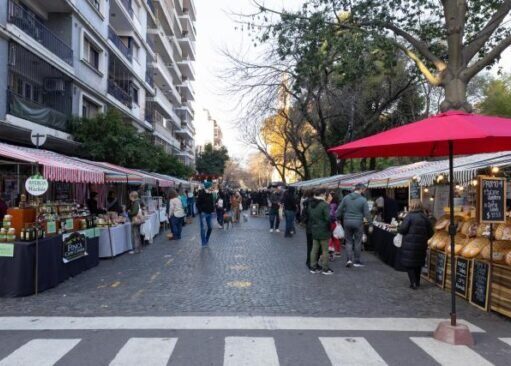 Parque Centenario se llena de sabores y productos saludables