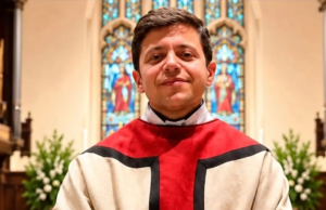 Llega el primer hombre trans en dirigir una iglesia episcopal
