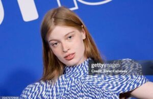 La hija trans de Elon Musk aparece en una campaña contra los robots y la IA