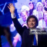 Javier Milei afirmó que “no hay recesión” y dijo que quienes piden un dólar más caro “son unos cobardes”