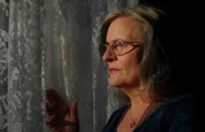Judith Mawson: «Nos casamos y fuimos felices pero, a la noche, èl salìa a matar mujeres»