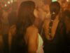 Las mujeres mayores de 40 recurren a fiestas para salvar su salud mental